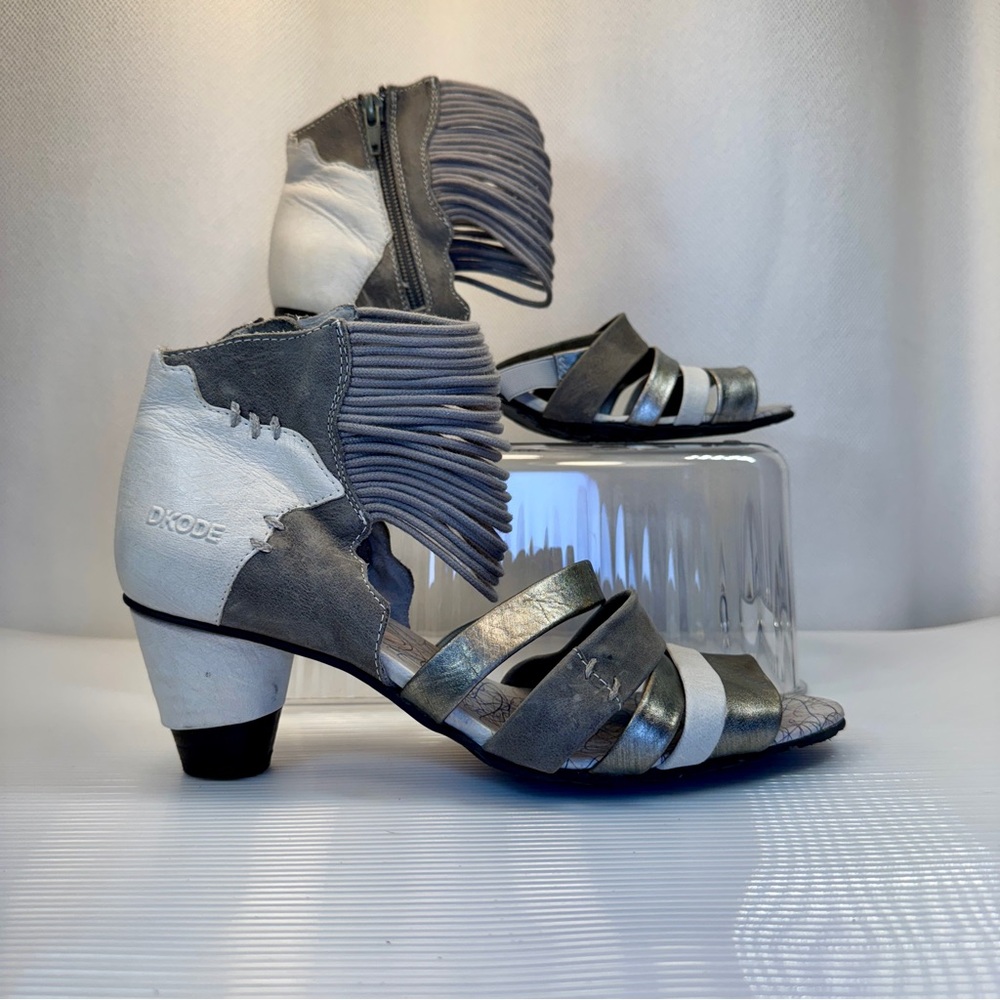 Dkode heeled leather sandals Size 40 Made in Portugal